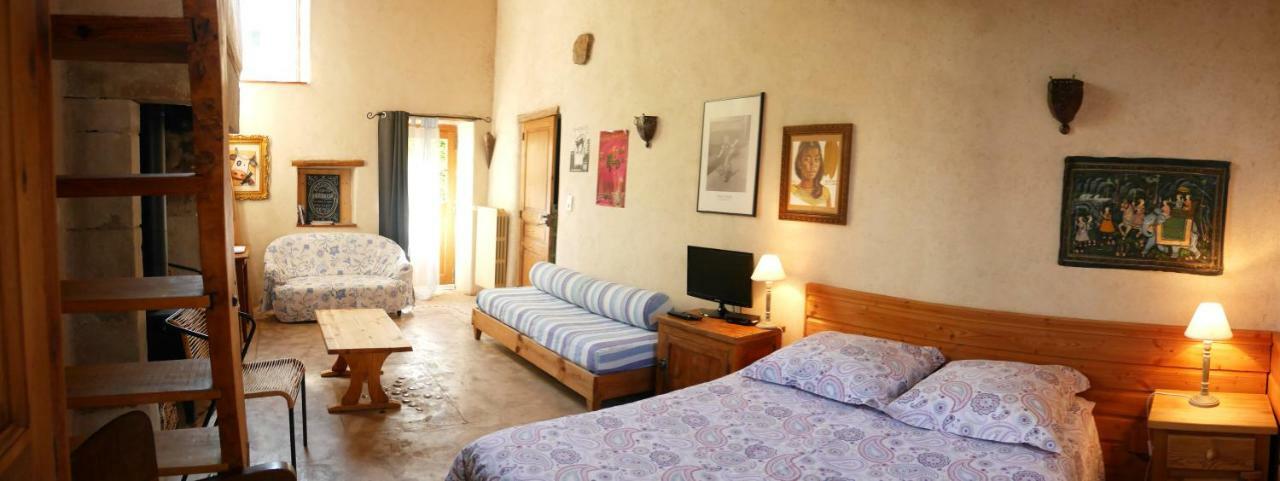 Le Vieux Velo Bed & Breakfast Chaptuzat Dış mekan fotoğraf